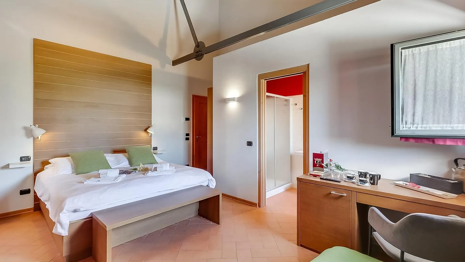 Almavite Wine Resort With Pool - Happy Rentals Ντεζεντσάνο ντελ Γκάρντα Κατάλυμα σε φάρμα